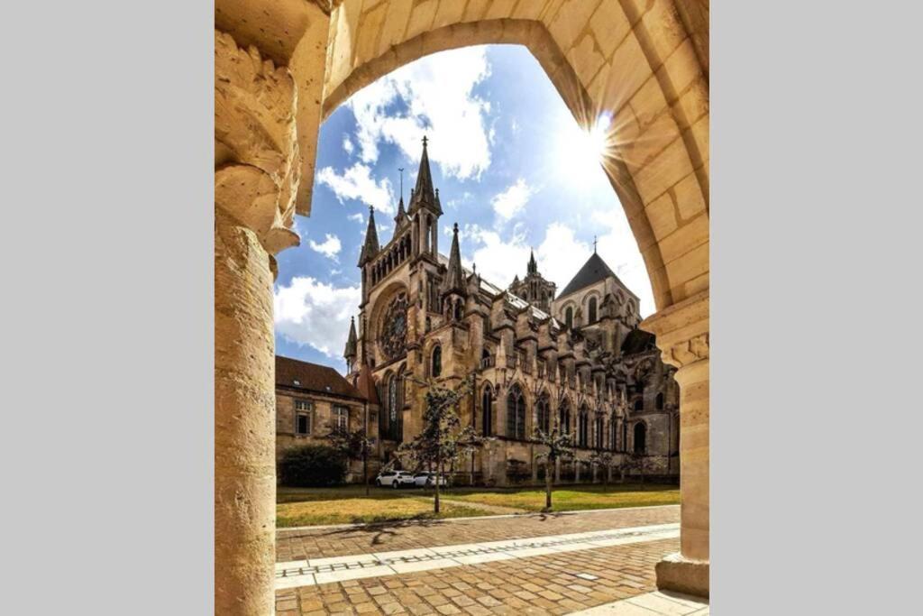 Апартаменти Au Coeur De La Cite Medievale Лан Екстер'єр фото